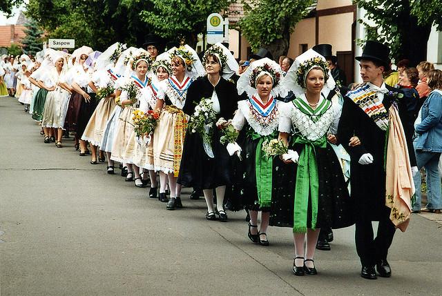minoranze-sorabi-slavi-di-germania-un-grido-d-L-pjvUB4