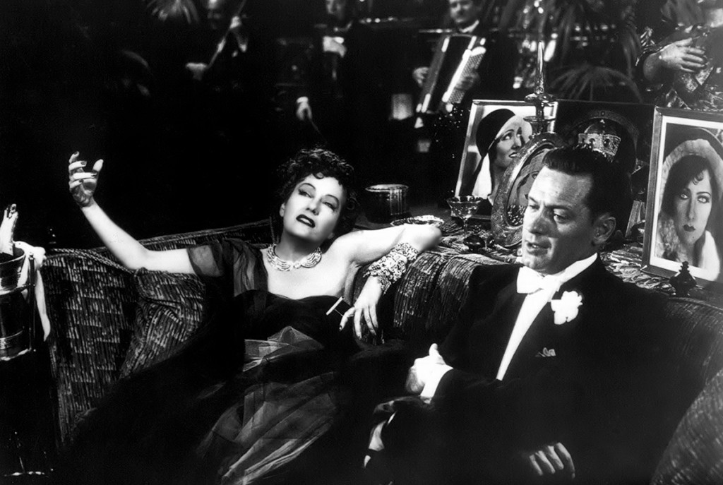 "gloria swanson & william holden 1950 - sunset boulevard"