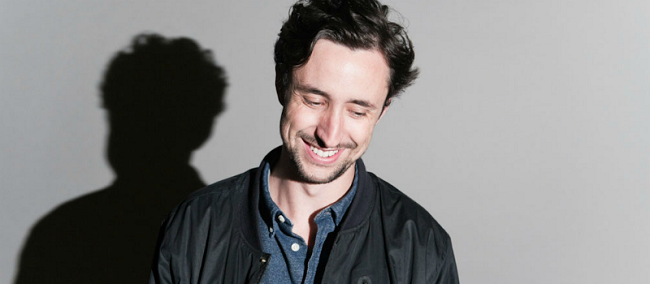 "How To Dress Well Smiling"
