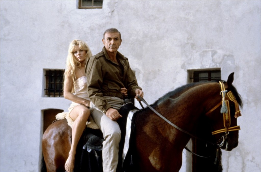 Sean-Connery-di-nuovo-Bond-e-Kim-Basinger